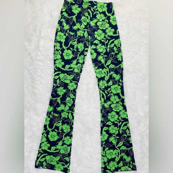 Flare pants - Picture 4 of 4